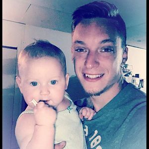 Meet your Posher, Levi